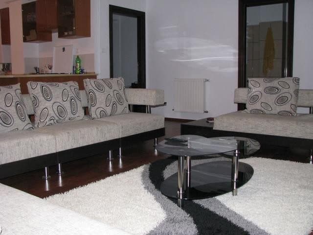 living-2